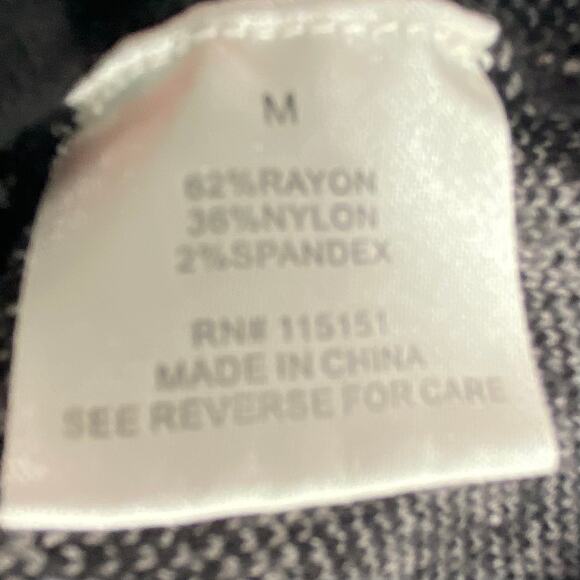 Romeo & Juliet Couture Women's Black & Gray Knit Fit & Flare Dress Size Medium - Picture 9 of 10